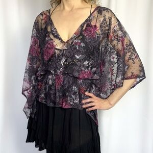 Free People “Chrissy” Floral Lace Kaftan Top - Medium